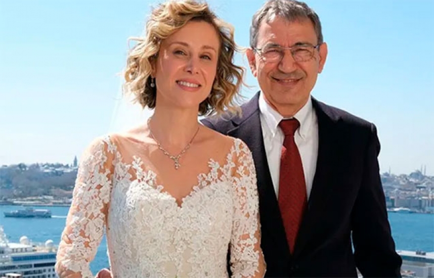 Orhan Pamuk evləndi  - 23 yaş gənc xanımla