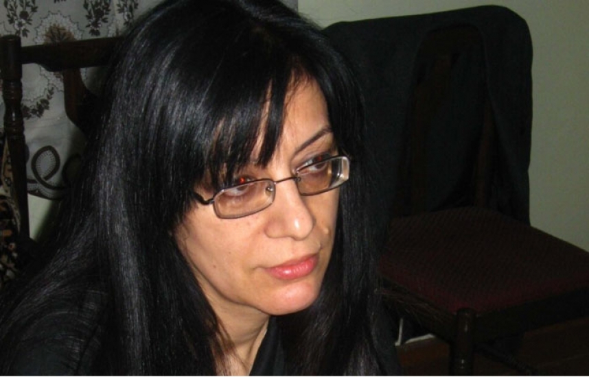 İnsanlar, çıxın daş yuvalarınızdan   - Simadan yeni şeirləri