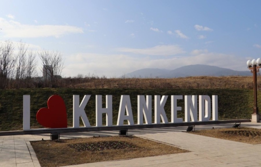 Doğma şəhərdə   - Yeni hekayə 