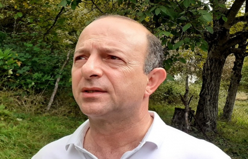  Vüqar Əmrahın hekayəsi:  La qarp -75     